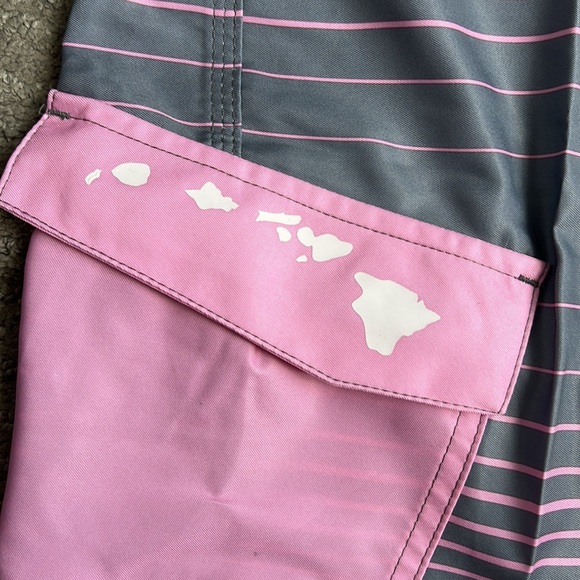 Honolua Hawaiian board shorts. Straight from Oahu. Size 33 NWT - Picture 2 of 6